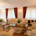Nagyret Panzio Eger