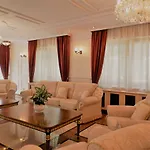 Nagyret Panzio Eger
